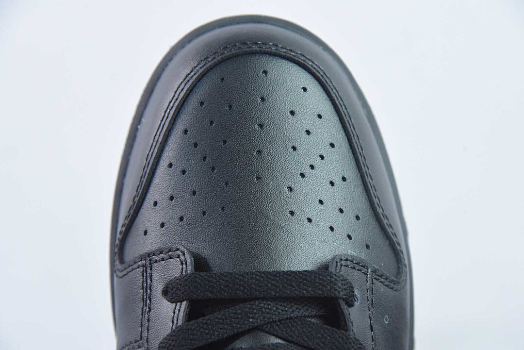 Nike Dunk Low Black White IO7606-010