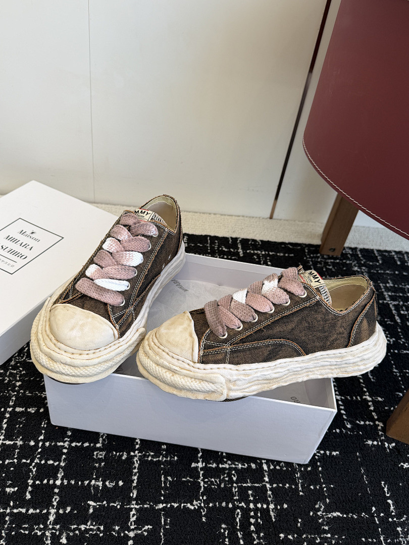 Ma1s0n mihara yasuhiro sneaker