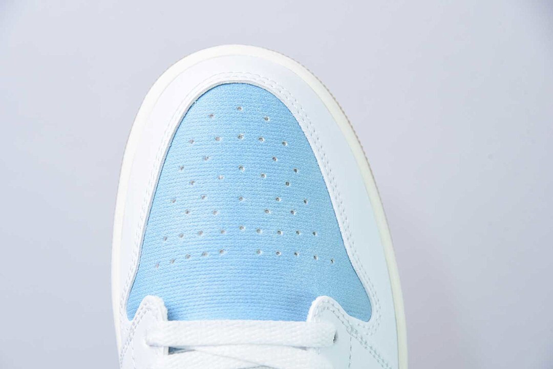 Air Jordan 1 Low Denim Worn Blue HQ2004-400