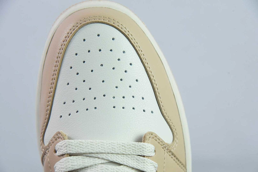 Air Jordan 1 Low Light Orewood Brown Hemp DC0774-130