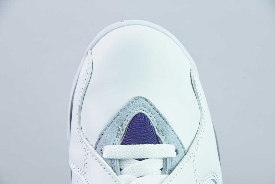 Air Jordan 8 Retro 