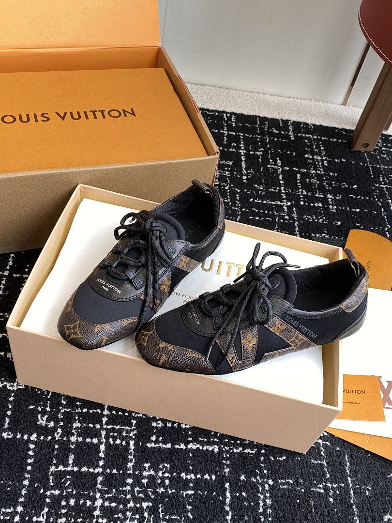 LVT SNEAKERS