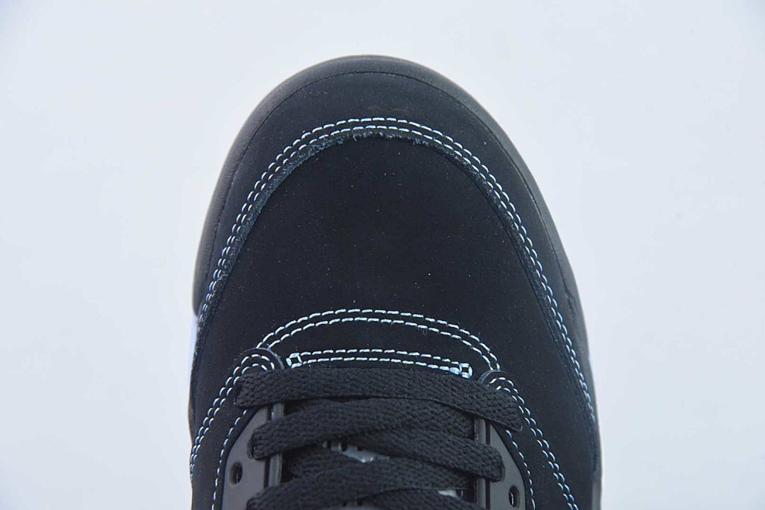 Air Jordan 5 “Black/University Blue” DD0587-008