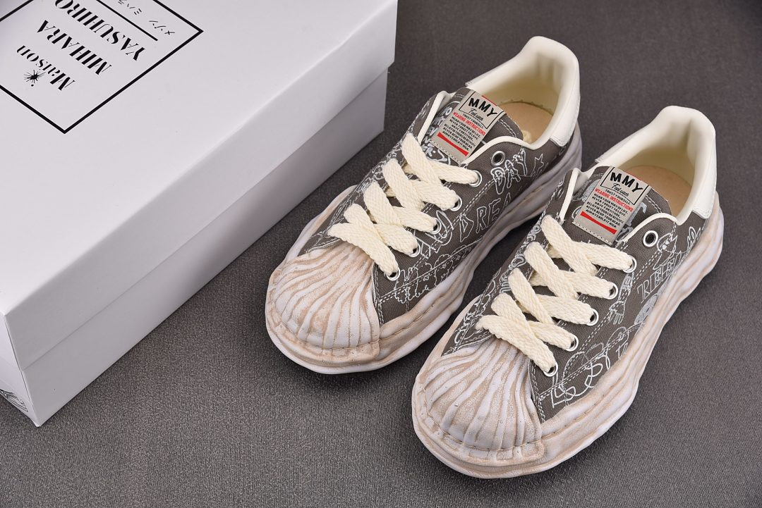 Ma1s0n MIHARA YASUHIRO Sneaker