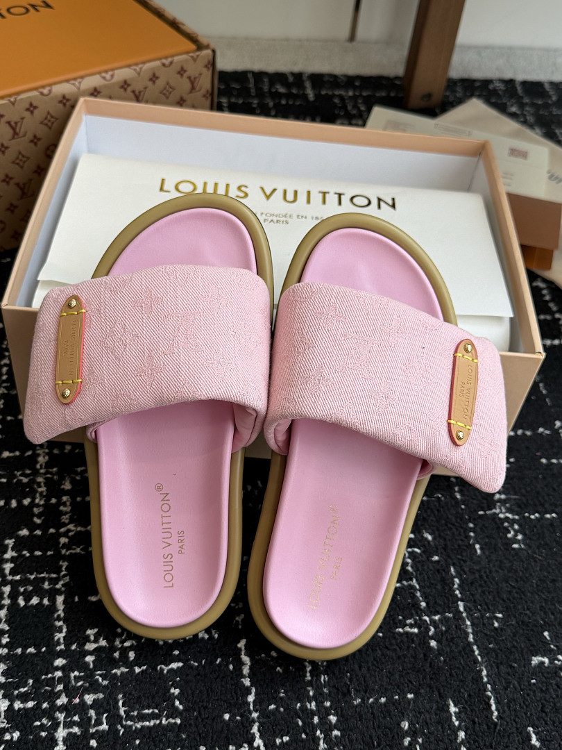 LVT SANDALS