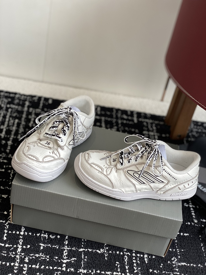 BC SNEAKERS