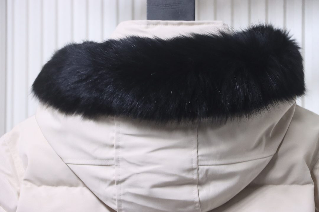 Moose Knuckles