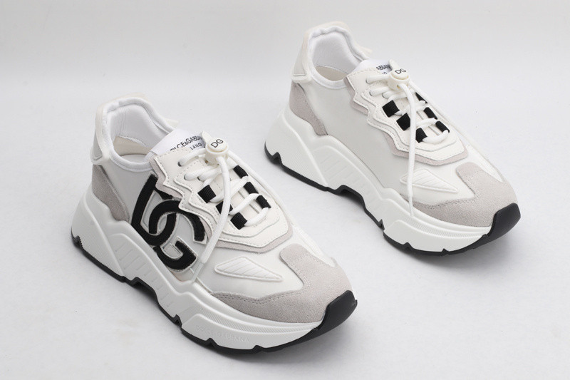 dg sneaker