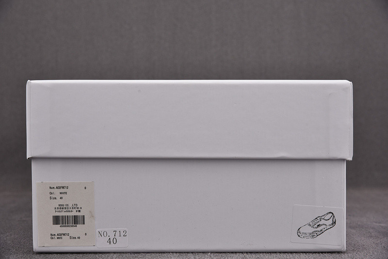 maison mihara yasuhiro sneaker