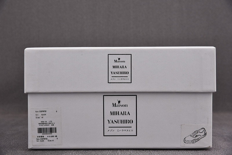 maison mihara yasuhiro sneaker