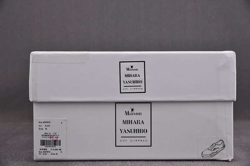 maison mihara yasuhiro sneaker