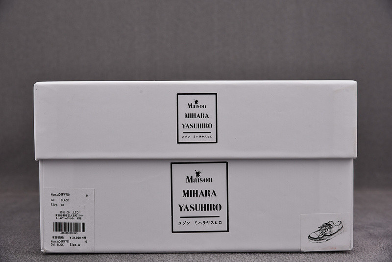 maison mihara yasuhiro sneaker