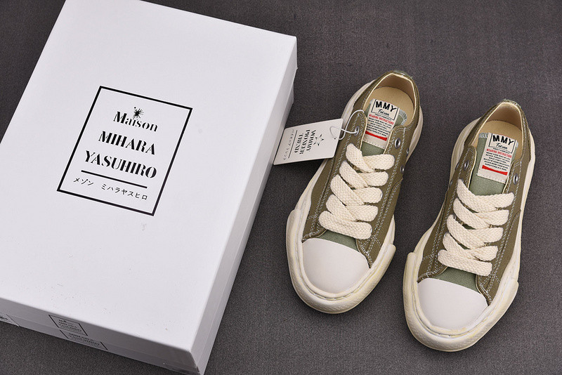 maison mihara yasuhiro sneaker