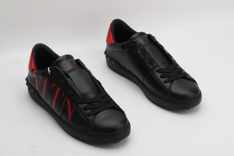 valentino garavani sneaker