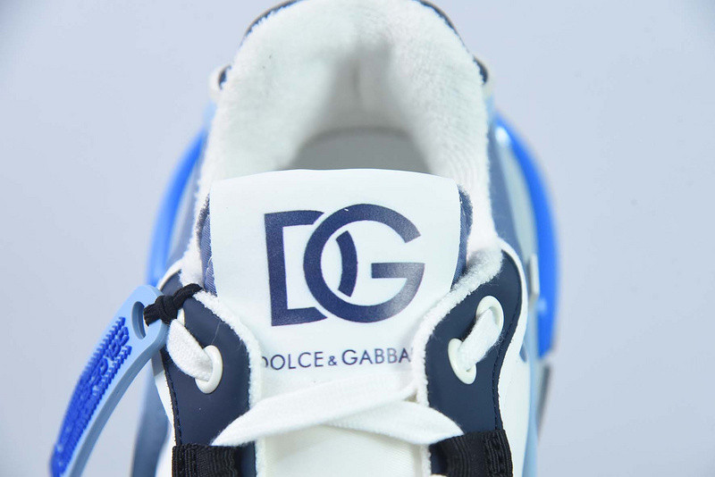 dg sneaker
