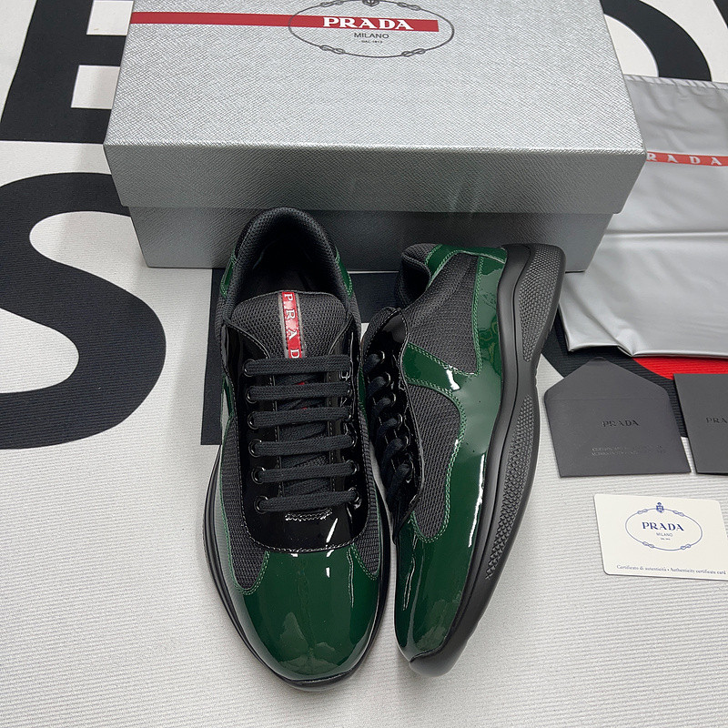 pr sneaker