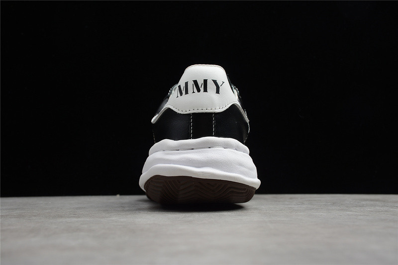 maison mihara yasuhiro sneaker