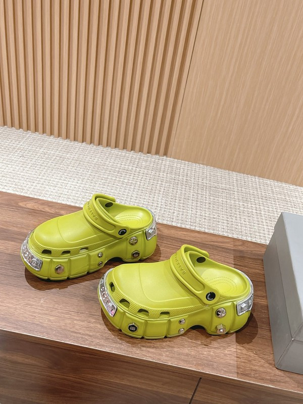 crocs x Ba*len*cia*ga hardcrocs sandal