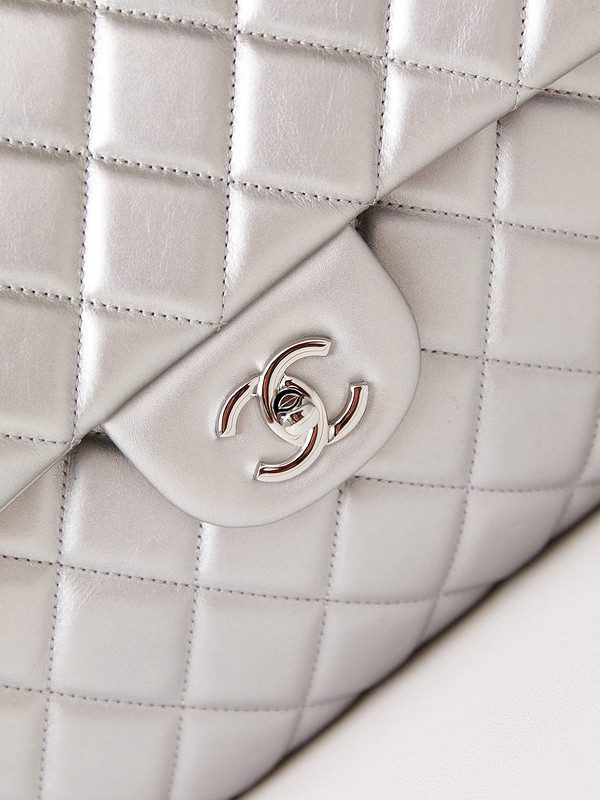 chanel purse