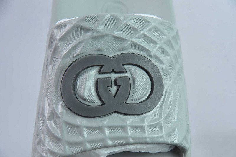GUCCI SANDALS