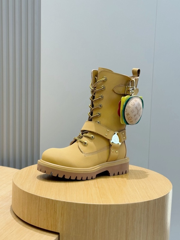 LVT BOOTS