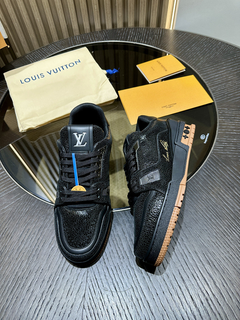 LVT SNEAKERS