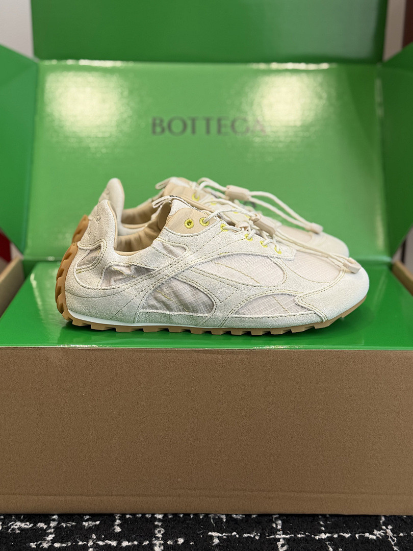 B0tt*ga Ven*ta Orbit Sneaker
