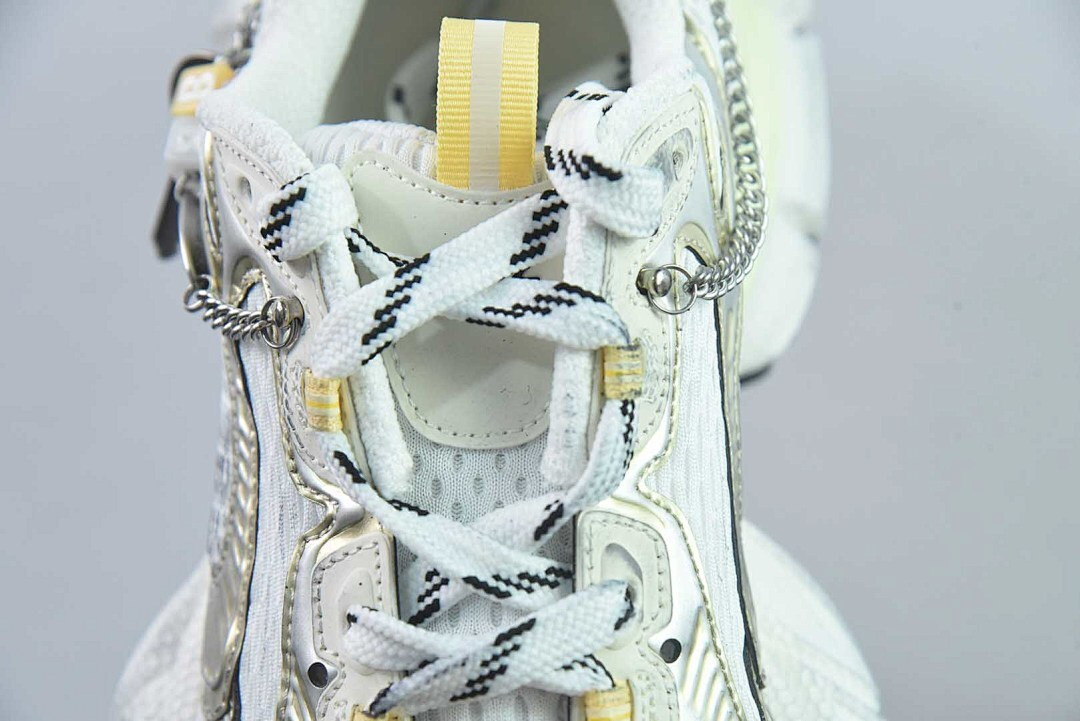 BC 3XL SNEAKER