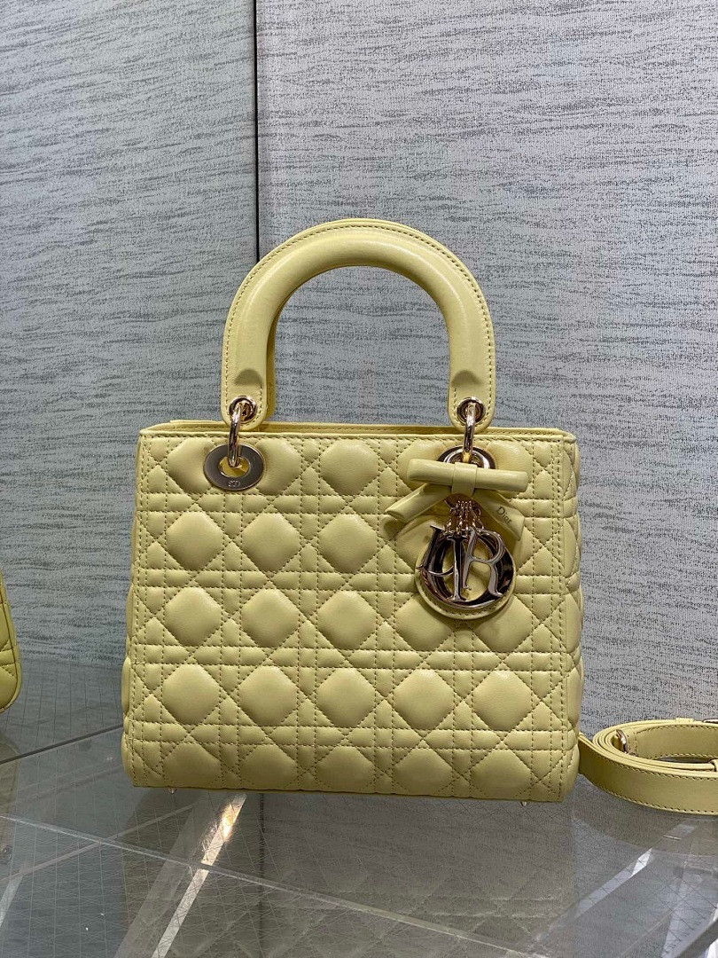D10r BAG