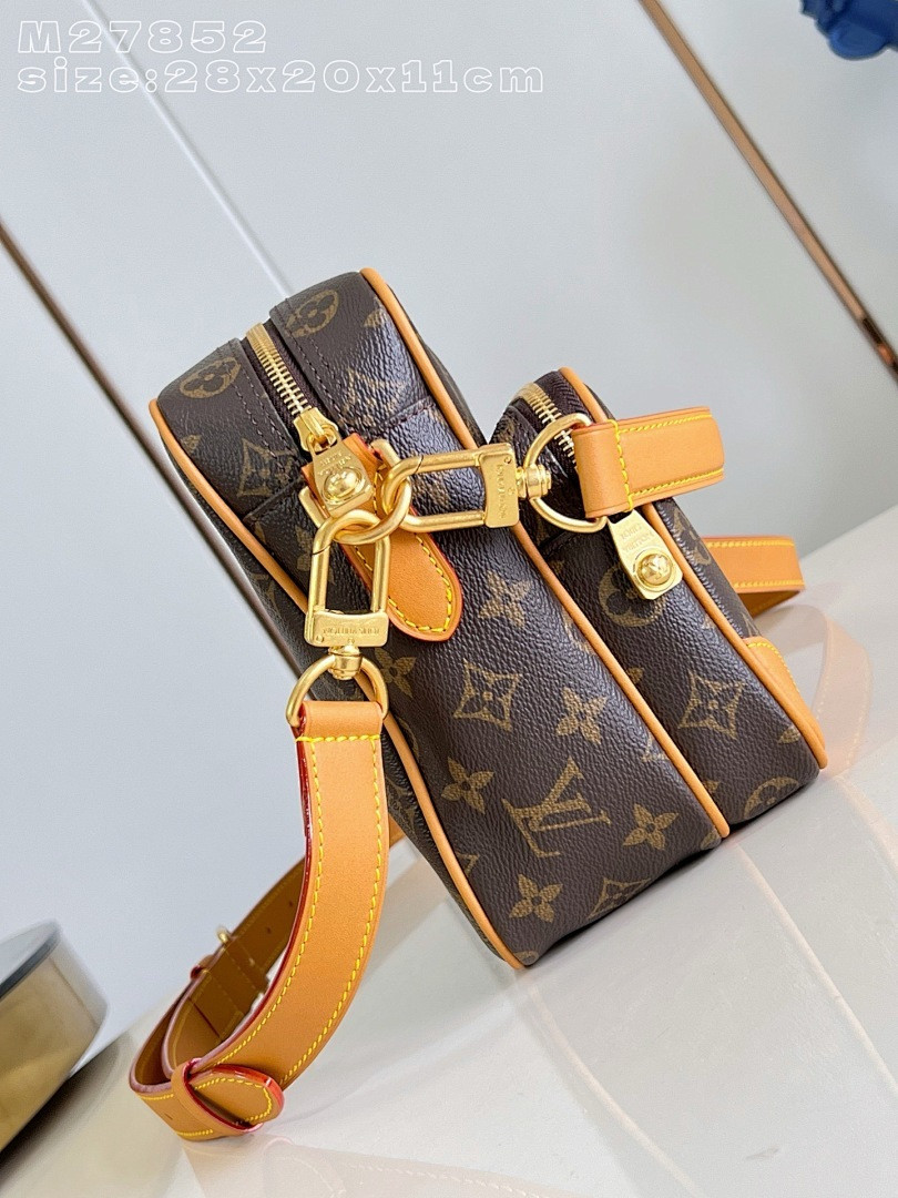 LVT PURSE