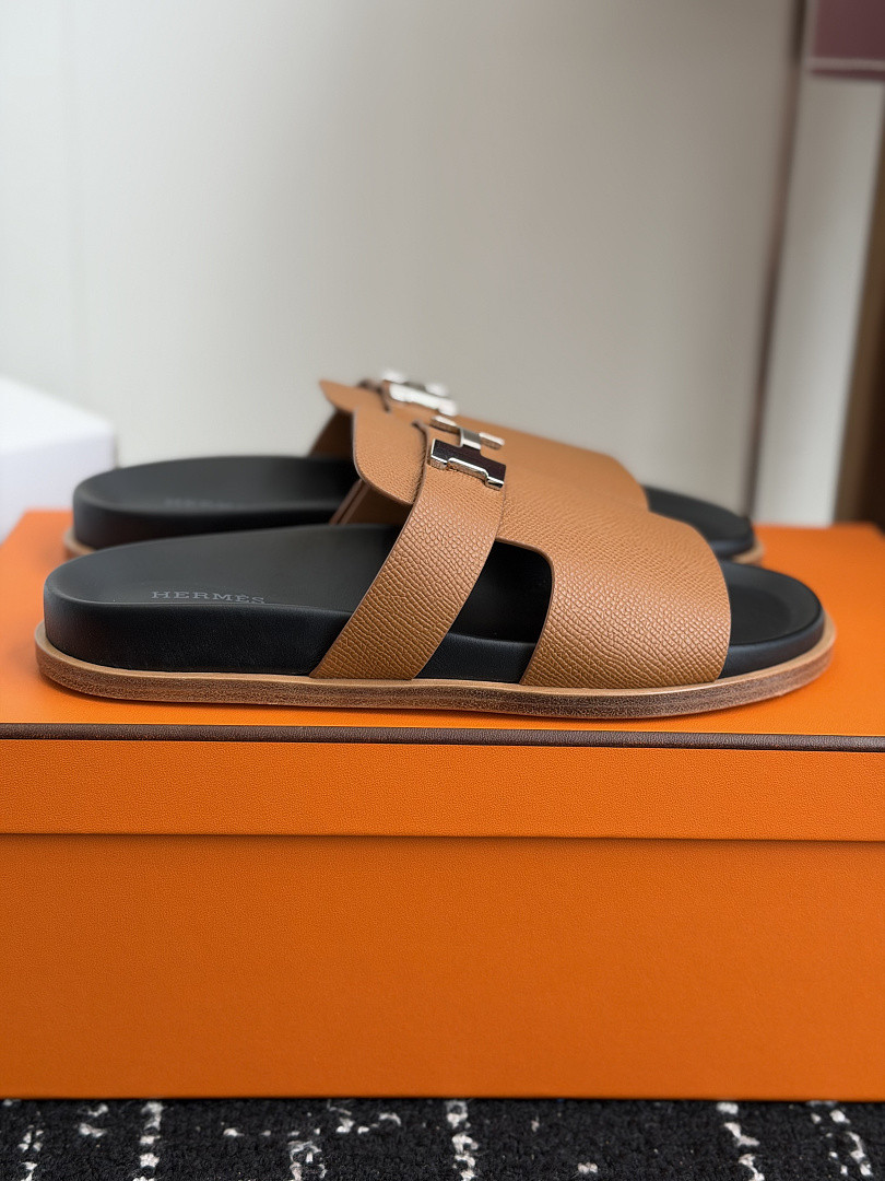 H**me5 SLIDE