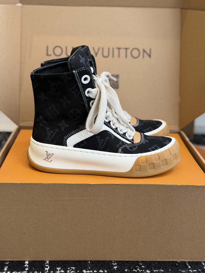 LVT SNEAKERS