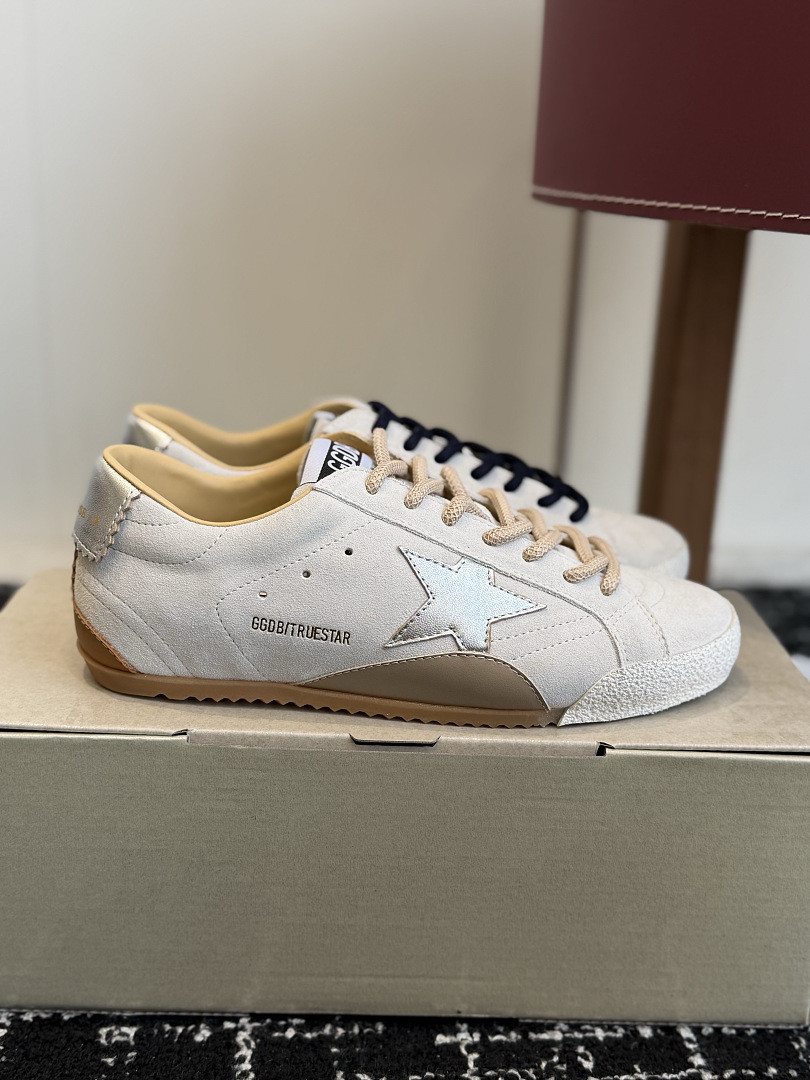 GGDB SNEAKER