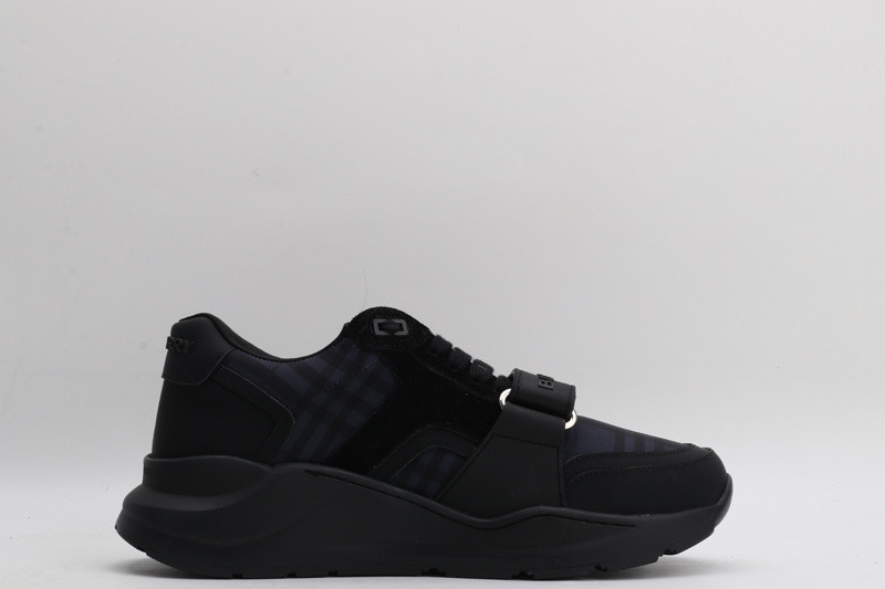 B**rry sneaker