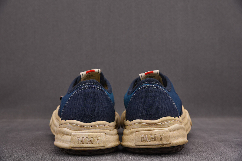 maison mihara yasuhiro sneaker