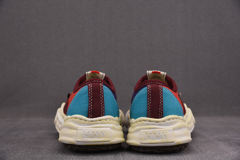 maison mihara yasuhiro sneaker