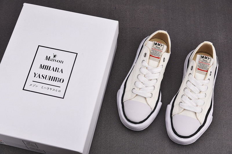 maison mihara yasuhiro sneaker
