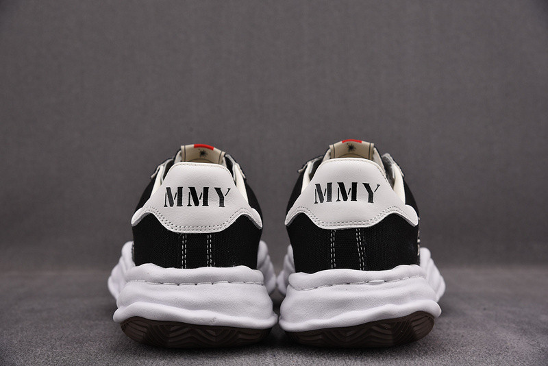 maison mihara yasuhiro sneaker