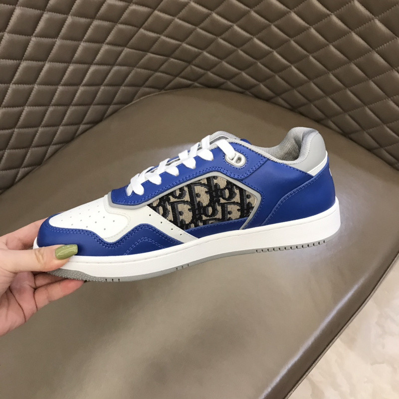 dio* sneaker