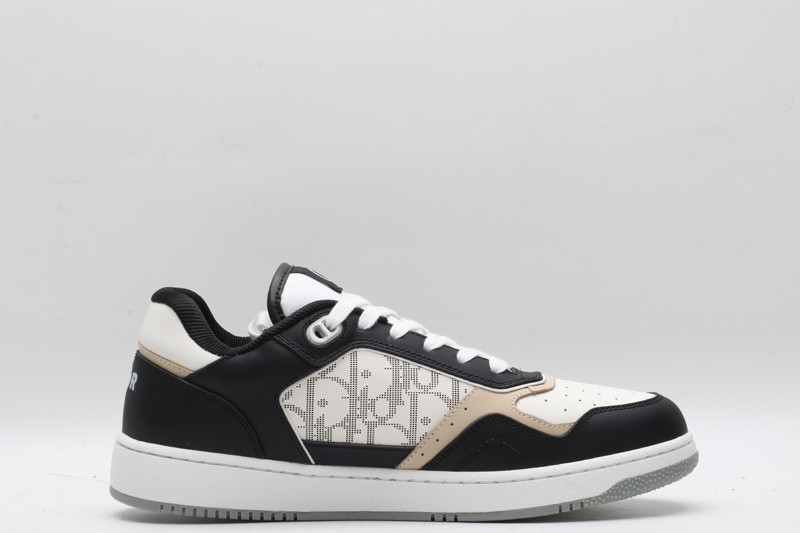 dio* sneaker