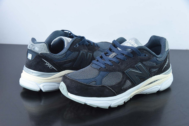 new balance sneaker