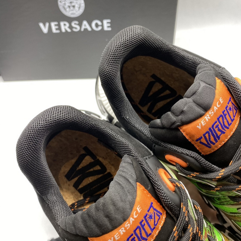 vs chain reaction sneakers