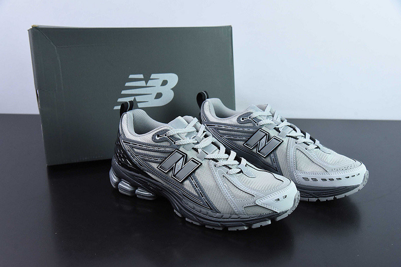 new balance sneaker