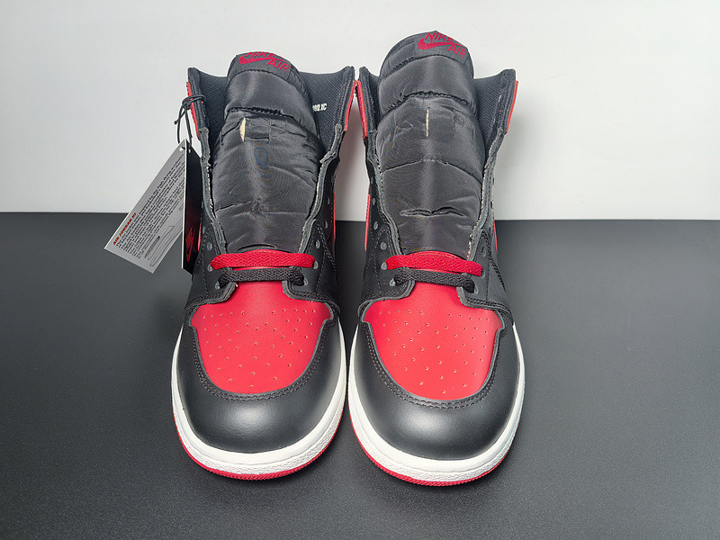 Air Jordan 1 Retro 85 