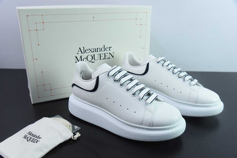 AlexER McEEN SNEAKERS