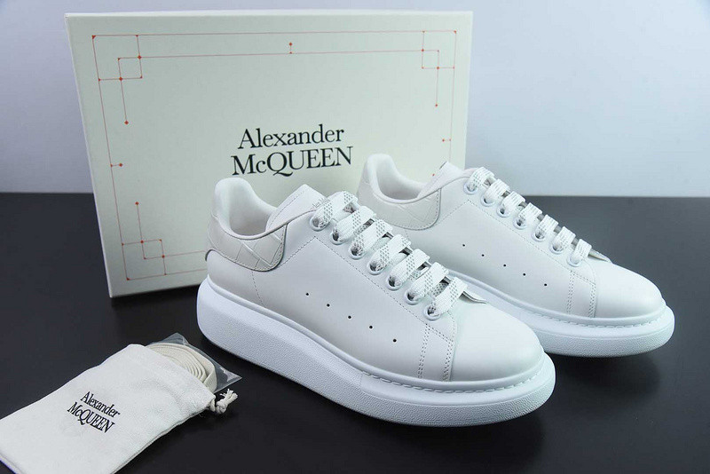 AlexER McEEN SNEAKERS