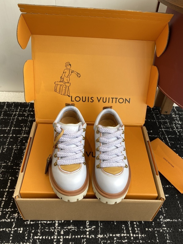 LVT SNEAKERS