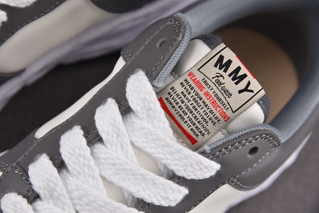 Ma1s0n MIHARA YASUHIRO Sneaker