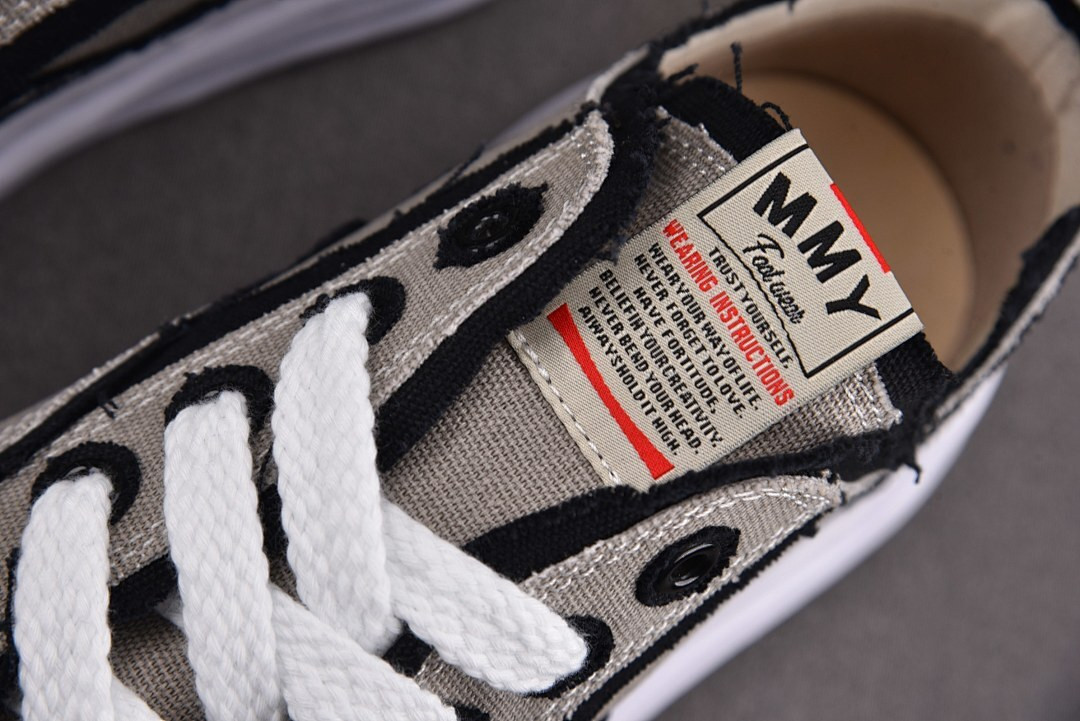 Ma1s0n MIHARA YASUHIRO Sneaker