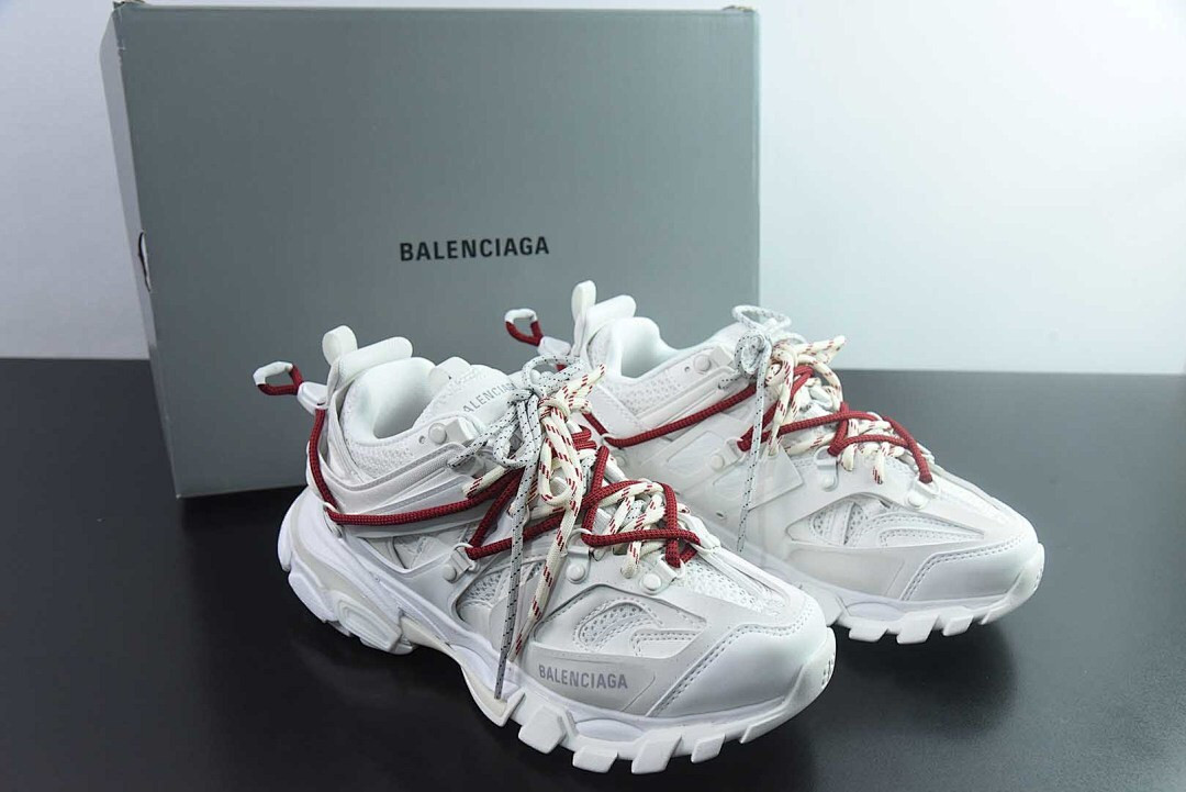BC TRACK SNEAKER